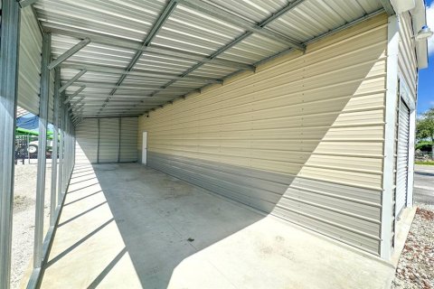 Propiedad comercial en alquiler en Englewood, Florida № 2097725 - foto 9