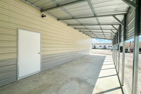 Propiedad comercial en alquiler en Englewood, Florida № 2097725 - foto 8