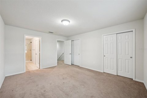 Townhouse in Tampa, Florida 2 bedrooms, 147.9 sq.m. № 2384307 - photo 29