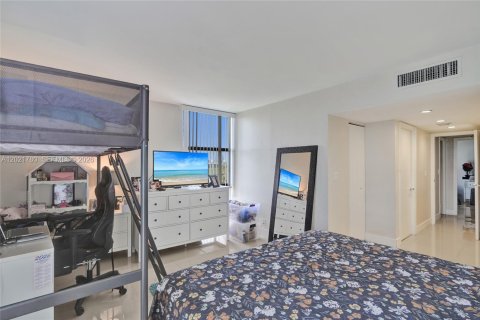 Condominio en venta en Aventura, Florida, 2 dormitorios, 121.98 m2 № 2083988 - foto 9