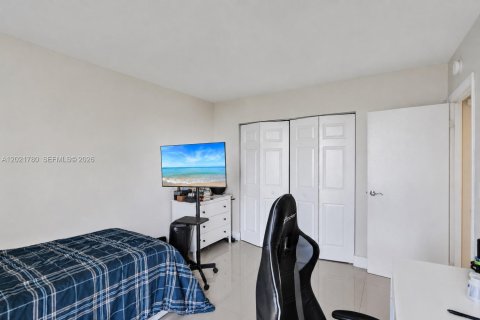 Condominio en venta en Aventura, Florida, 2 dormitorios, 121.98 m2 № 2083988 - foto 22