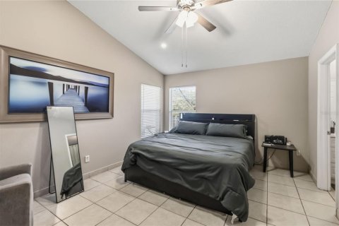 Villa ou maison à vendre à Kissimmee, Floride: 3 chambres, 119.29 m2 № 2318952 - photo 16