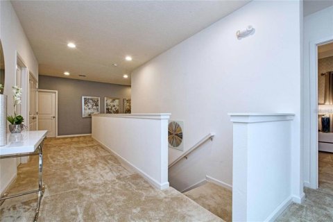 Casa en venta en Kissimmee, Florida, 6 dormitorios, 318.28 m2 № 2363344 - foto 24