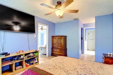 Condominio en venta en Port Richey, Florida, 2 dormitorios, 92.25 m2 № 2100087 - foto 27