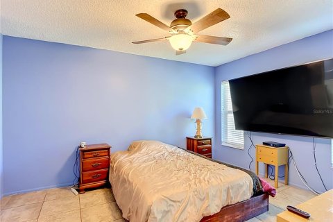 Condominio en venta en Port Richey, Florida, 2 dormitorios, 92.25 m2 № 2100087 - foto 25