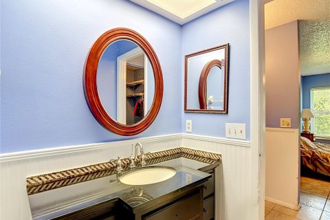 Condominio en venta en Port Richey, Florida, 2 dormitorios, 92.25 m2 № 2100087 - foto 29