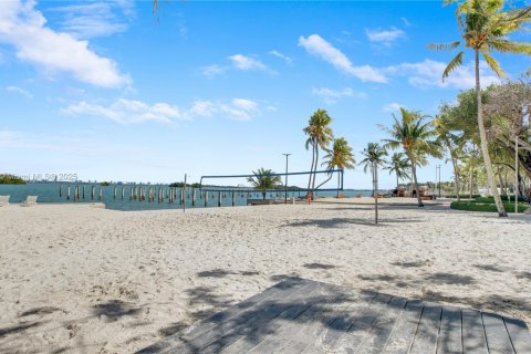 Снять в аренду кондоминиум в Майами, Флорида 2 спальни, 86.03м2, № 2018205 - фото 15