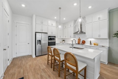 Touwnhouse à vendre à Jacksonville, Floride: 3 chambres, 158.77 m2 № 2348313 - photo 10