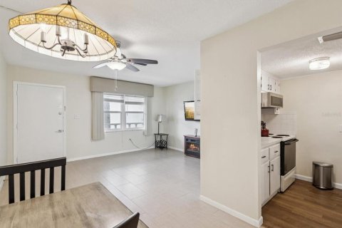 Copropriété à vendre à New Port Richey, Floride: 1 chambre, 62.43 m2 № 1910326 - photo 22