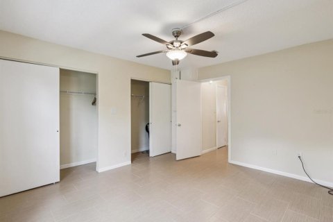 Copropriété à vendre à New Port Richey, Floride: 1 chambre, 62.43 m2 № 1910326 - photo 21