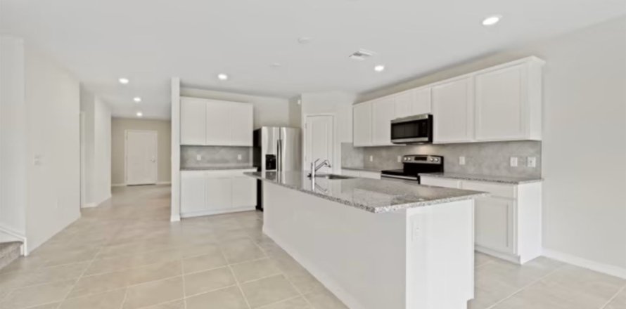 Casa en NORTH PARK ISLE en Plant City, Florida 4 dormitorios, 268 m2 № 32684