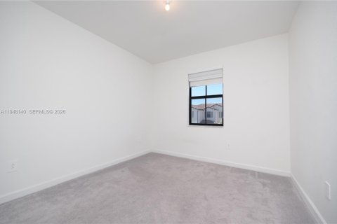 Townhouse in Homestead, Florida 3 bedrooms, 157.47 sq.m. № 2004575 - photo 25
