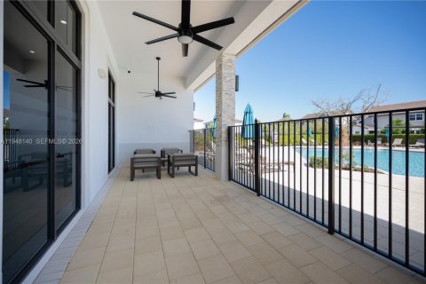 Townhouse in Homestead, Florida 3 bedrooms, 157.47 sq.m. № 2004575 - photo 10