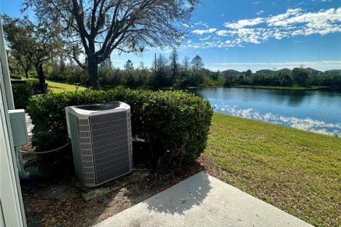 Townhouse in Orlando, Florida 3 bedrooms, 159.88 sq.m. № 2215306 - photo 29