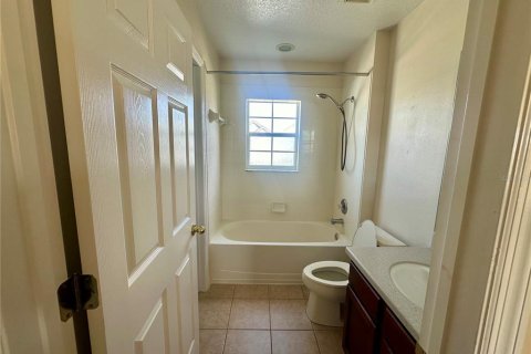 Townhouse in Orlando, Florida 3 bedrooms, 159.88 sq.m. № 2215306 - photo 19