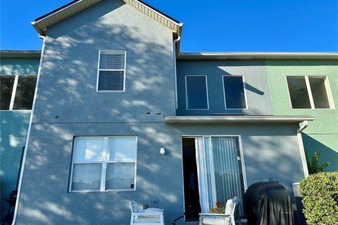 Townhouse in Orlando, Florida 3 bedrooms, 159.88 sq.m. № 2215306 - photo 3