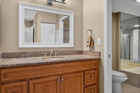 Condo in Boynton Beach, Florida, 2 bedrooms  № 2402397 - photo 28