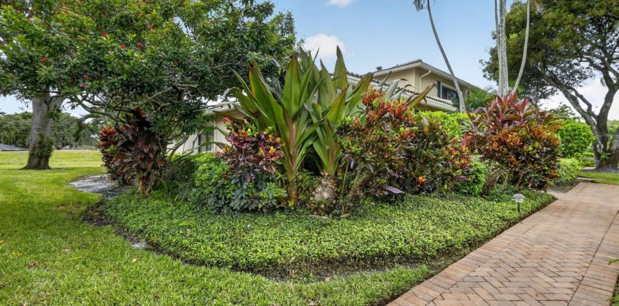 Condo in Boynton Beach, Florida, 2 bedrooms  № 2402397