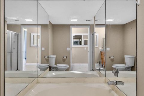 Condo in Boynton Beach, Florida, 2 bedrooms  № 2402397 - photo 29