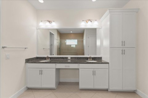 Villa ou maison à vendre à Westlake, Floride: 2 chambres, 158.21 m2 № 2417890 - photo 19