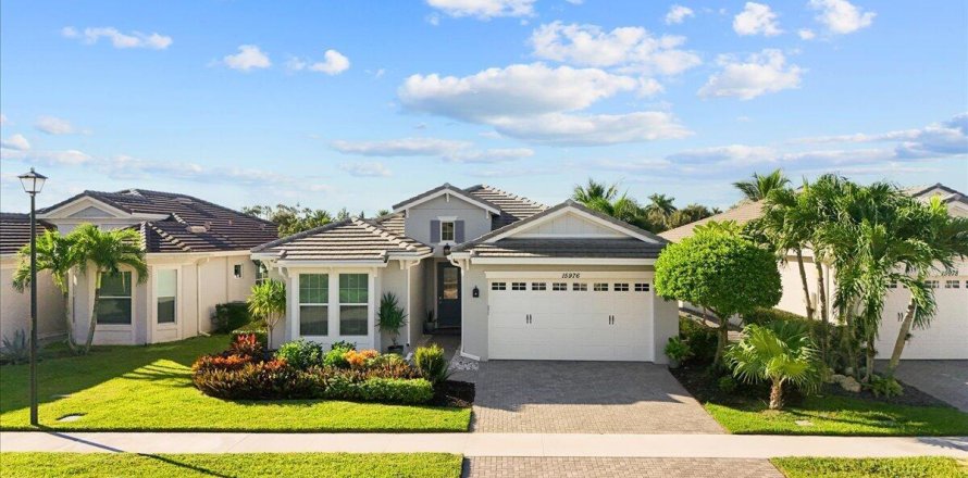 Villa ou maison à Westlake, Floride 2 chambres, 158.21 m2 № 2417890