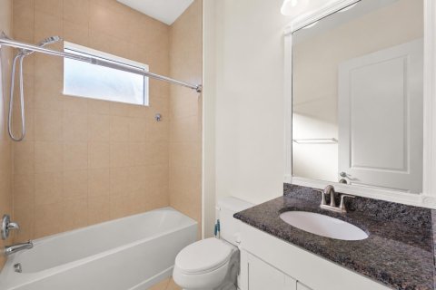 Villa ou maison à vendre à Westlake, Floride: 2 chambres, 158.21 m2 № 2417890 - photo 15