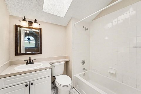 Copropriété à louer à New Port Richey, Floride: 3 chambres, 155.7 m2 № 2101659 - photo 17