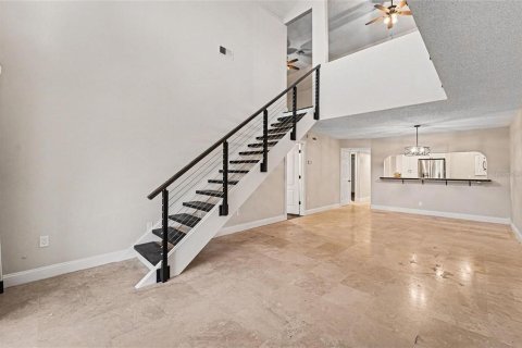 Copropriété à louer à New Port Richey, Floride: 3 chambres, 155.7 m2 № 2101659 - photo 8