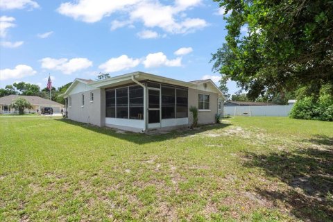 House in Spring Hill, Florida 2 bedrooms, 116.03 sq.m. № 1838438 - photo 30