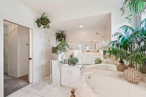 Casa en venta en Port Charlotte, Florida, 3 dormitorios, 240.15 m2 № 1827021 - foto 9
