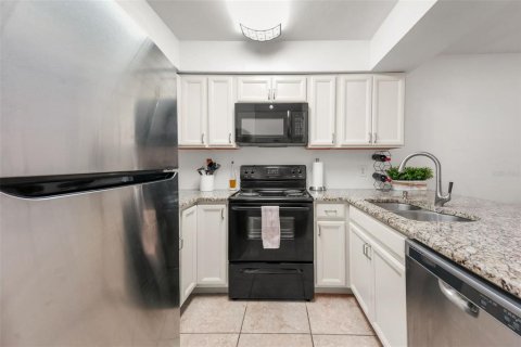 Copropriété à vendre à Gainesville, Floride: 2 chambres, 101.08 m2 № 2205143 - photo 7