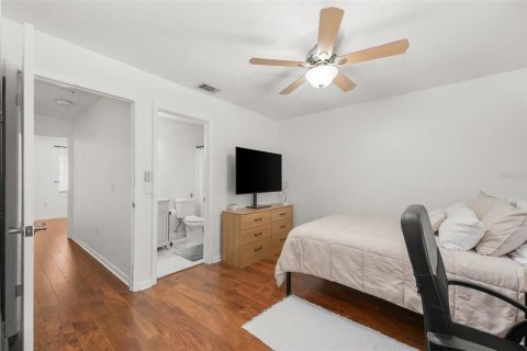 Copropriété à vendre à Gainesville, Floride: 2 chambres, 101.08 m2 № 2205143 - photo 10