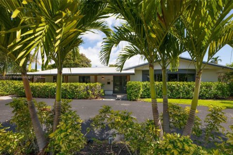 Casa en venta en Fort Lauderdale, Florida, 3 dormitorios, 189.52 m2 № 1728280 - foto 2