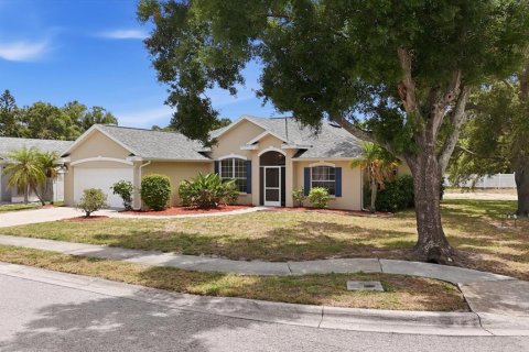 Casa en venta en Bradenton, Florida, 3 dormitorios, 138.98 m2 № 2157641 - foto 2