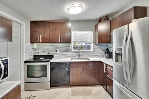 Villa ou maison à vendre à Largo, Floride: 2 chambres, 99.87 m2 № 1786013 - photo 20