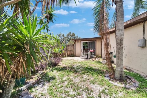 Villa ou maison à vendre à Largo, Floride: 2 chambres, 99.87 m2 № 1786013 - photo 29