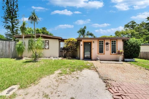 Villa ou maison à vendre à Largo, Floride: 2 chambres, 99.87 m2 № 1786013 - photo 2