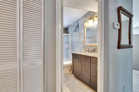 Villa ou maison à vendre à Largo, Floride: 2 chambres, 99.87 m2 № 1786013 - photo 24