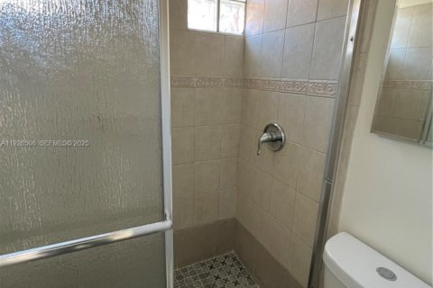 Villa ou maison à louer à Coral Springs, Floride: 4 chambres, 174.01 m2 № 1986454 - photo 20