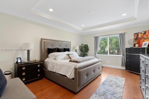 Купить виллу или дом в Уэст-Палм-Бич, Флорида 4 комнаты, 211.63м2, № 1982971 - фото 22