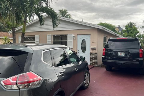 House in Delray Beach, Florida 3 bedrooms, 98.1 sq.m. № 2390221 - photo 6