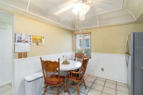 Condo in Altamonte Springs, Florida, 3 bedrooms  № 1745492 - photo 11