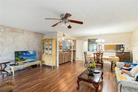 Condo in Altamonte Springs, Florida, 3 bedrooms  № 1745492 - photo 7