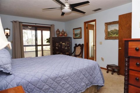 House in Dunnellon, Florida 3 bedrooms, 218.51 sq.m. № 1582557 - photo 27