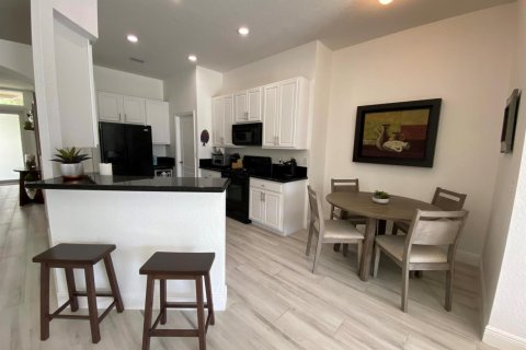 Villa ou maison à vendre à Royal Palm Beach, Floride: 3 chambres, 167.41 m2 № 2411839 - photo 16