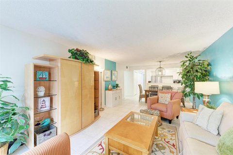 Condominio en venta en Sarasota, Florida, 2 dormitorios, 102.29 m2 № 2211542 - foto 11