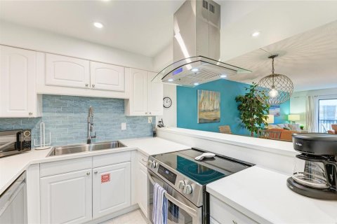 Condominio en venta en Sarasota, Florida, 2 dormitorios, 102.29 m2 № 2211542 - foto 2