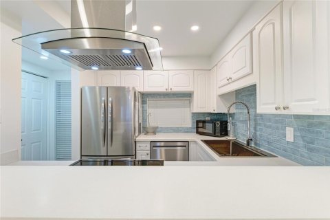 Condominio en venta en Sarasota, Florida, 2 dormitorios, 102.29 m2 № 2211542 - foto 14