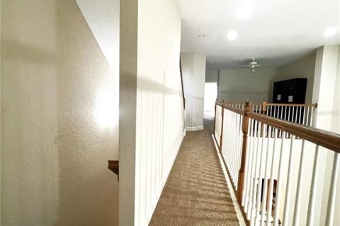 Condo in Gainesville, Florida, 3 bedrooms  № 2212888 - photo 26