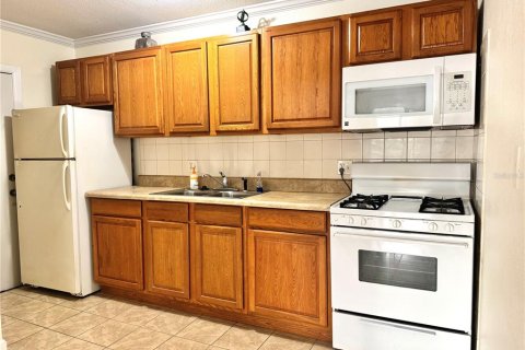 Condominio en venta en Gainesville, Florida, 2 dormitorios, 70.14 m2 № 1781020 - foto 6